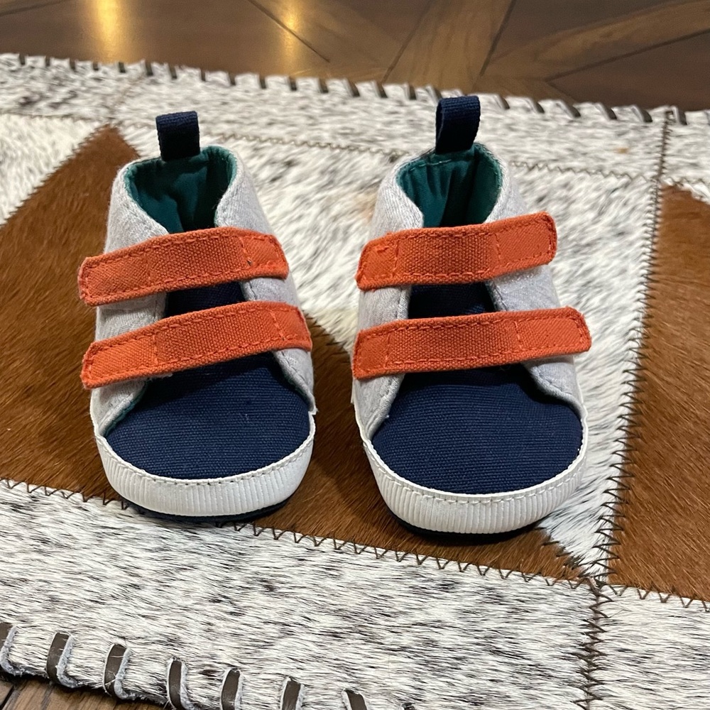 Newborn shoes